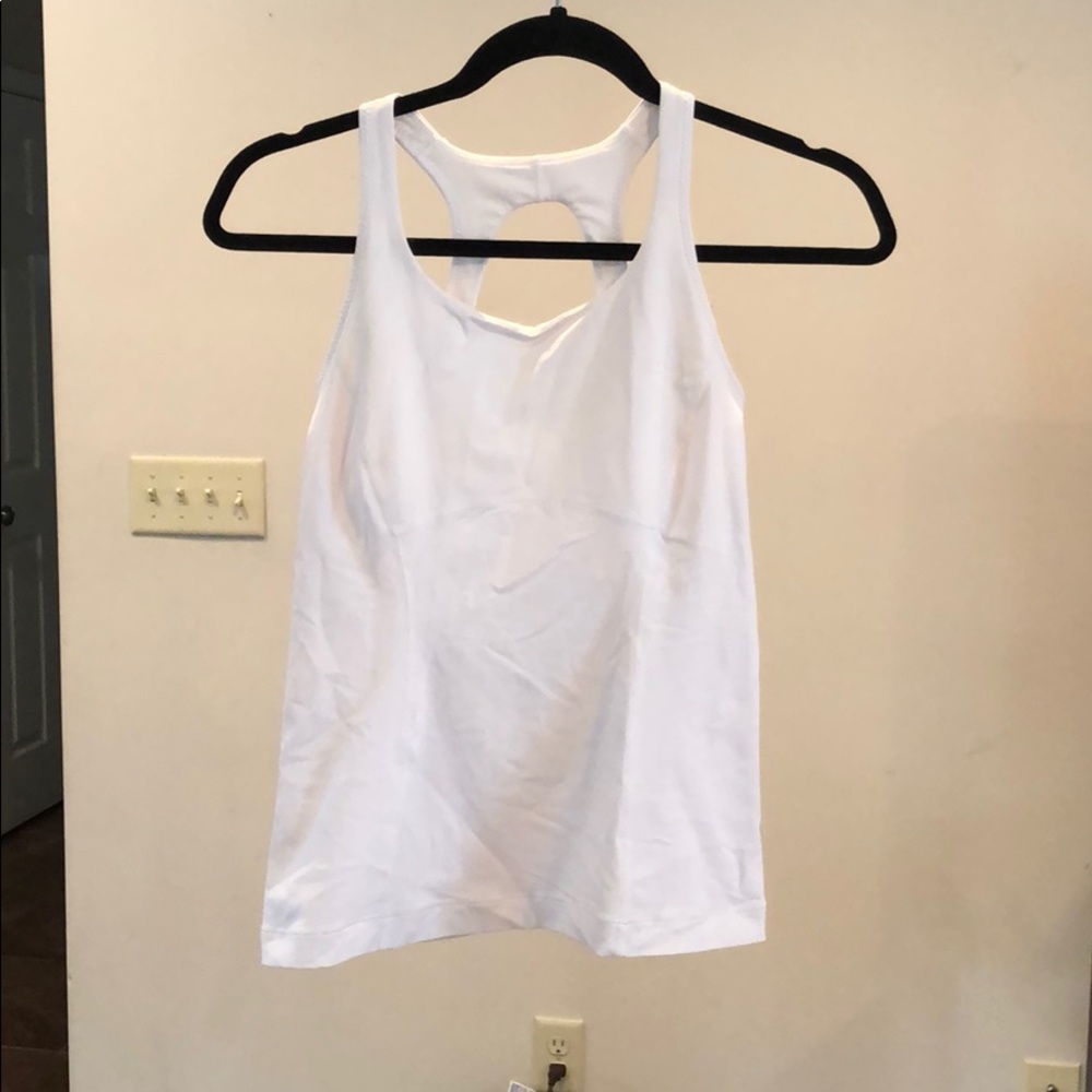 Lulu Lemon Tank-Top w/ built in bra